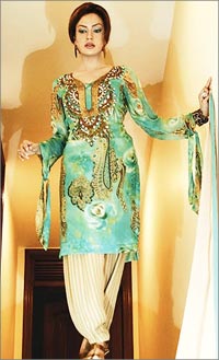 Thin Fabric Salwar Kameez for Fat Women