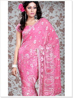 Wedding Dress Patterns on Wedding Sarees  Bridal Saree  Latest Sarees For Wedding  Wedding Saree